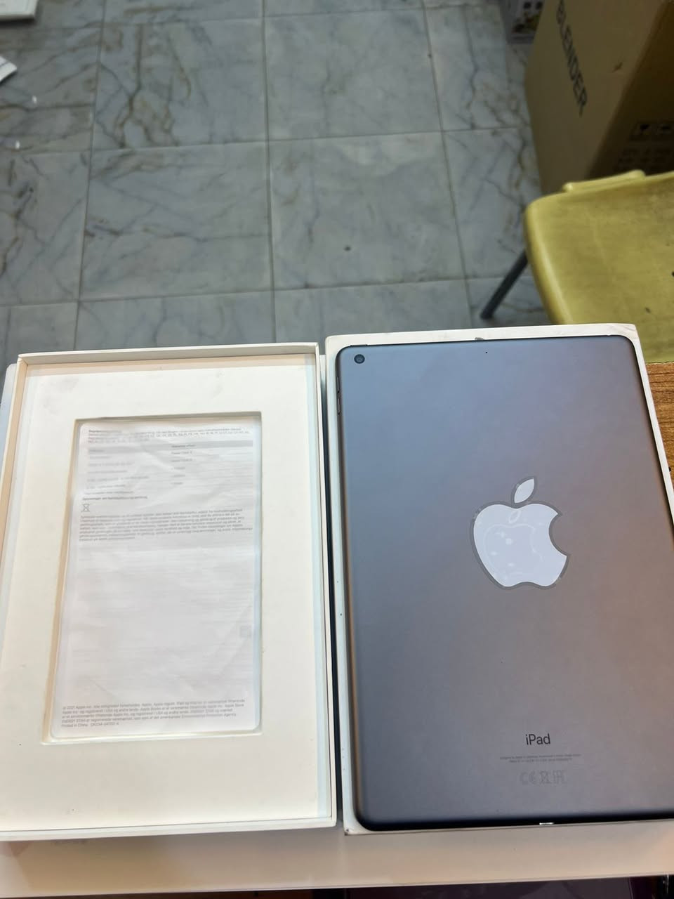 ايباد 9 ذاكرة 64 
نضافة 100‎%‎
مستخدم قليل جدا
كامل ملحقات الاصلية 
اصلي وبيه ضمان 
سعر مناسب 
***********
العنوان القطاع شارع السوك مجاور عوينات الكرار 
مركز الشمس
