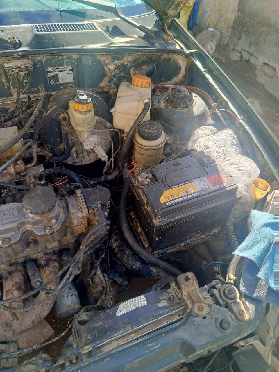 دايو لانوس موديل 97رقم بابل مكفوله من ضربه سعر 28 محرك وكير تمام حداده تمام محافظة  بابل *********** سنويه ماساقطه
