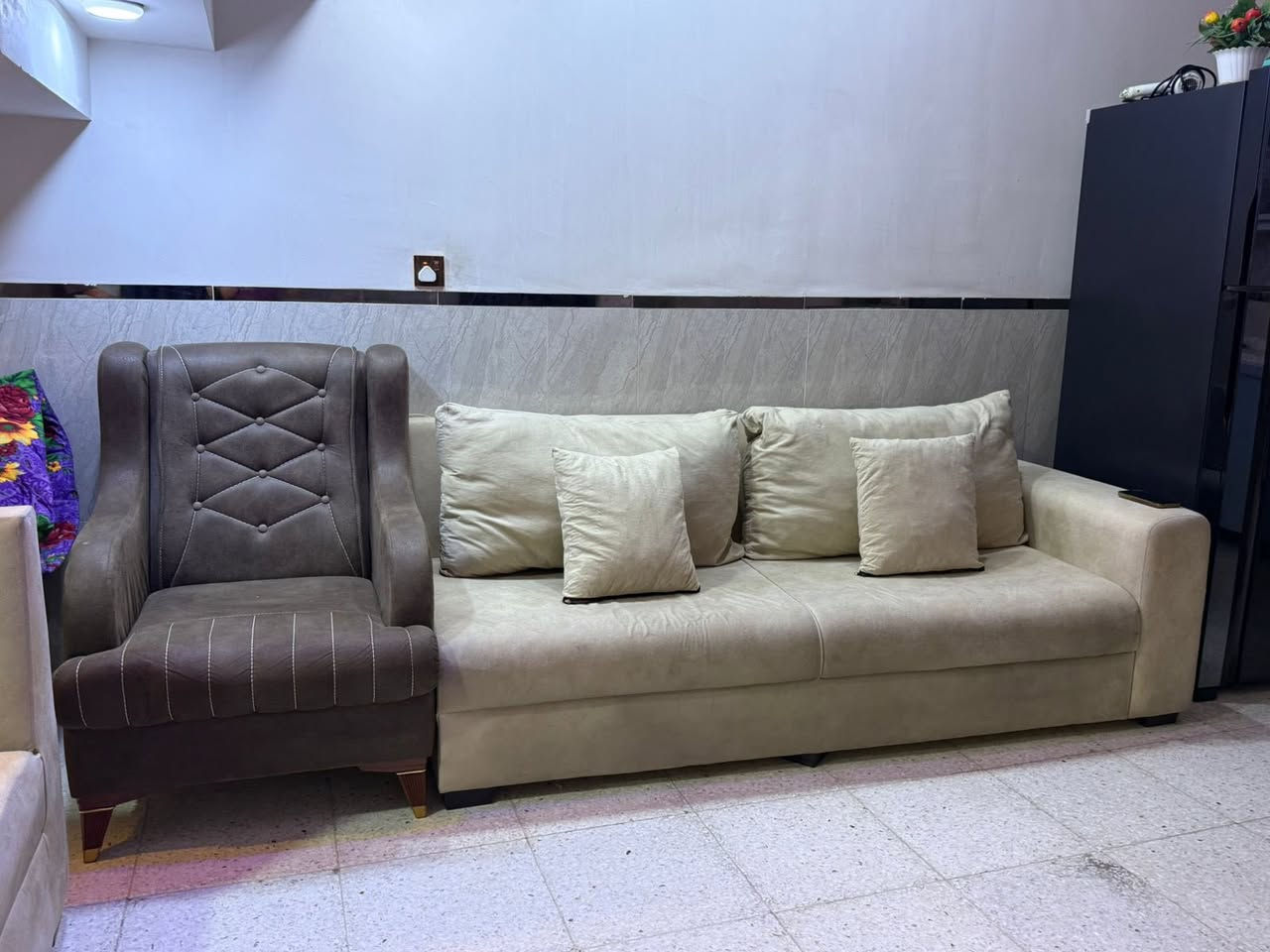 تخم 8 مقاعد تفصال وقوي السعر350 
المشتل +964 771 683 0729


**إذا كنت صاحب هذا الإعلان وتريد حذفه لأي سبب، رجاءا أرسل رسالة إلى الدعم الفني**