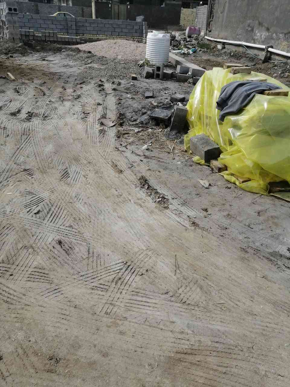 قطعه مساحه ٤٨٠م بنصها بتلو للبيع شاع فاضل تيتو بظهر الحسينيه ١٠٠م عن الشارع العام سوك ناصريه
السعر ٥٥ وبيها مجال ***********
