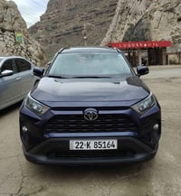 راف4، موديل۲۰۲۱ فول مواسفاتXle، صور الحادث بالمنشور ، بيها صبغ حزام بد...