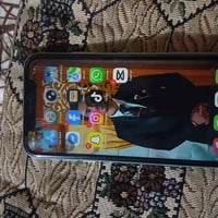 ‏iPhone 11 عادي جهاز شرط ما يعبر هوا 07771407658 ‏مكاني مواصل جانب الأ...