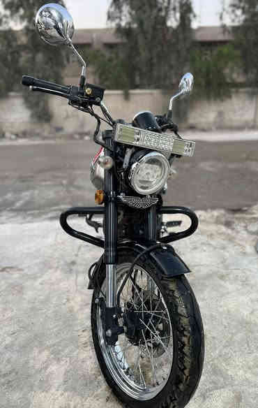 السلام عليكم دراجه دايون لاتي موديل 2021 مرقم صلاح الدين مشروع وطني دراجه جاهزه كهربائيات تايرات مكينة ناعمه مفتوحه مره وحده شركه السعر 2,500 مليونين ونص للأستفسار 
*********** / *********** العنوان التاجي قرب جسر الدوار
