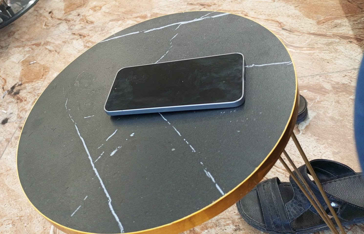 السلام عليكم
HONOR 400
ذاكرة 512  رام. 12 جهاز ما مستخدم هواي جهاز كلش نضيف ابحث عنه وشوف مواصفاته جديد مالته.600  
سعره 480  وبي مجال لاستفسار اتصال علرقم ***********
