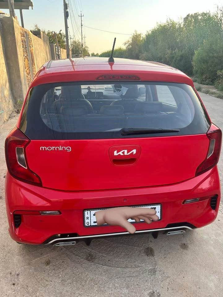 كيا بيكانتو ٢٠٢٣ 
فول مواصفات عدا الفتحه 
رقم بغداد 
محرك ١٣٠٠ 
سونارها بالصور 
ماشية ٥٠   
السعر105
مكان السياره البياع      
للتواصل *********** بغداد, العراق
