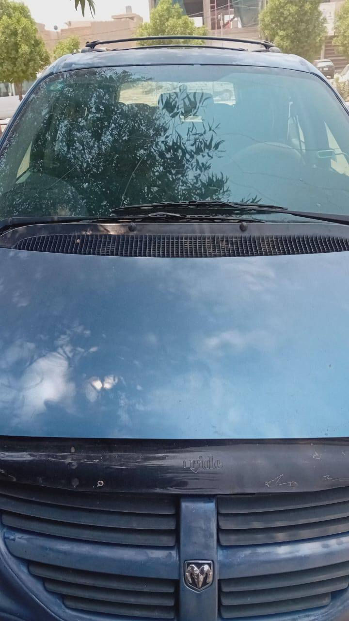 سلام عليكم دوج كرفان 2007 ابلاديه مكاني بياع تقاطع درويش اسفسار***********
