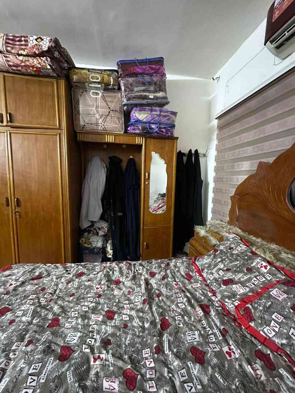 السلام عليكم 
غرفة تسكام للبيع السعر ٧٥٠ وبيها مجال 
ميز طعام وكراسي 
للاستفسار الاتصال على الرقم *********** ديوانية, القادسية
