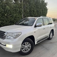لاندكروز GXR • ٢٠١١ • ٦ سلندر ٤٠٠٠