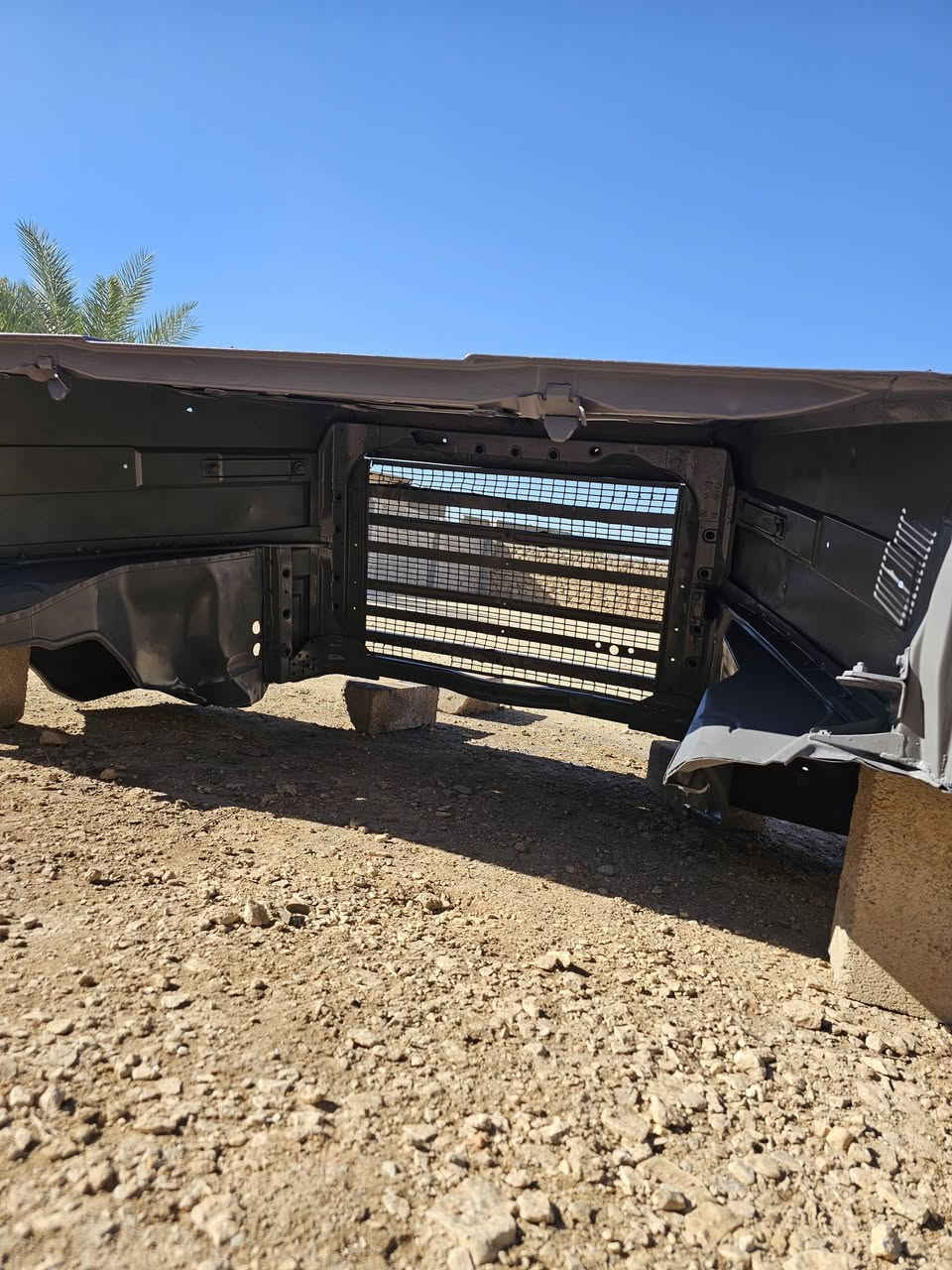 السلام عليكم لبيع بجم حديد مال سكانيا نضيف 
ستفسار عل رقم ***********
