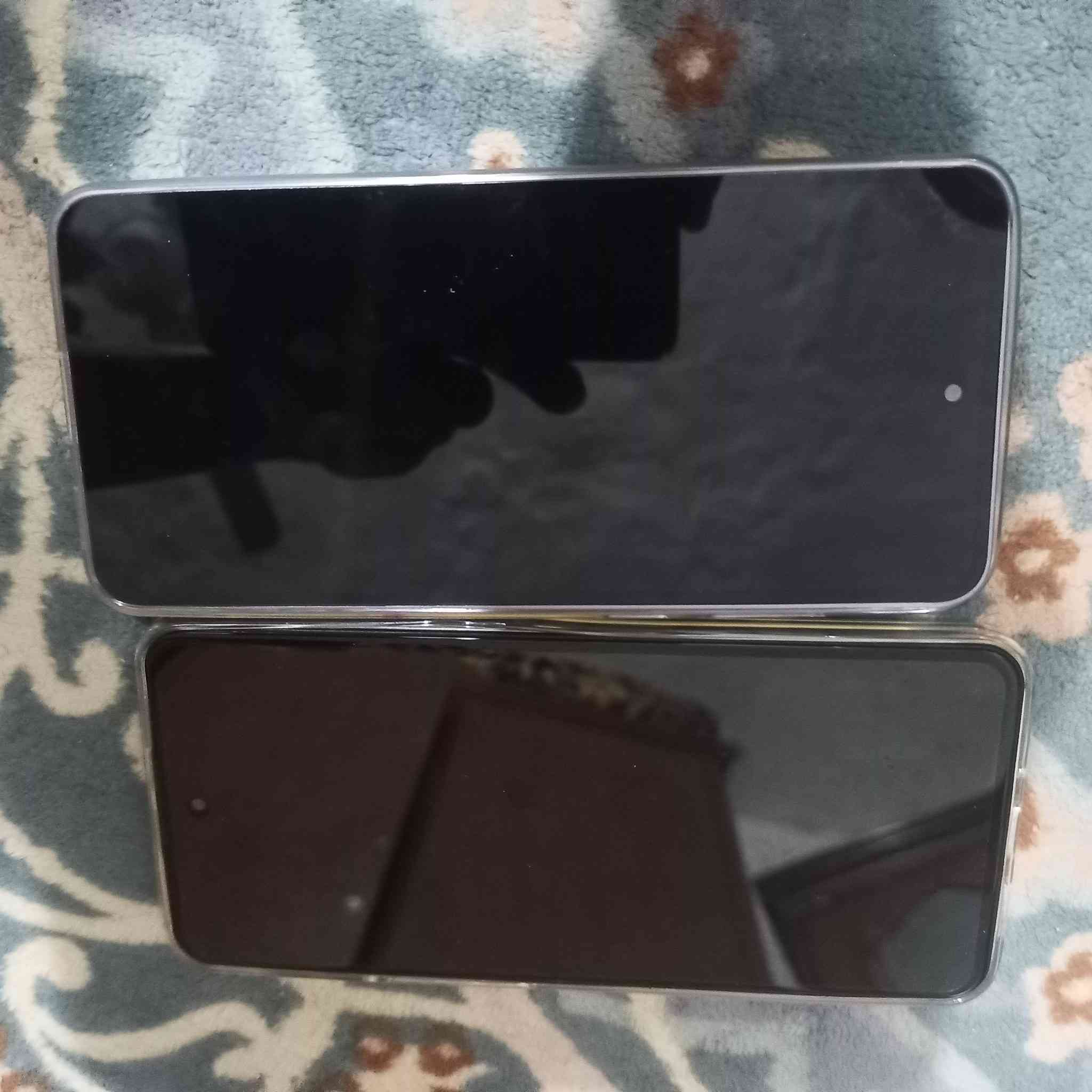 اجهزه ثنين ماعرفهن مكفولت من التصليح كارتينهن وياهن
ثنينهن 170 
***********
