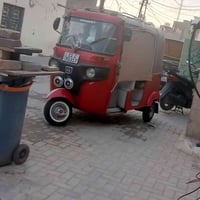تكتك 17 لبيع المكان المين 07810907657