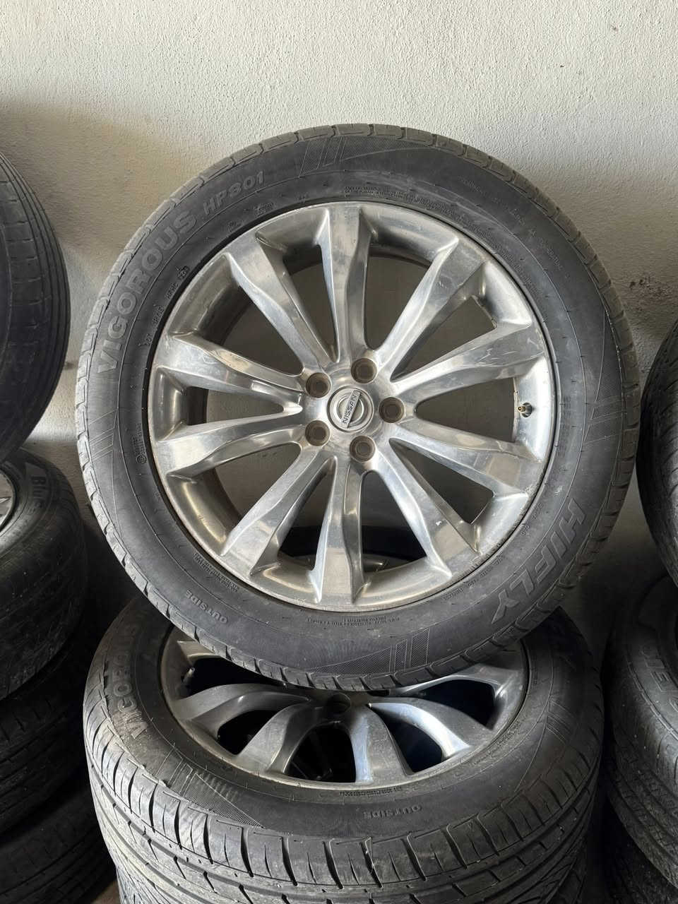 #مجمع_خانقين🚘
بيع كافة انواع الاطارات والبطاريات والويل كب
وجود محطة لتبديل الاطارات وصيانتها وتبديل الزيوت
العنوان / خانقين _ فلكة حي الشرطة _ مجاور كراج كلار

🔴الاستفسار
📞***********
📞***********
