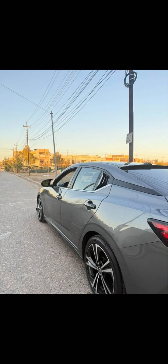 نیسان سێنترا 2023 SR 
دوو پارچەی بۆیاغە
12هەزار کیلۆمەتر رۆیشتوە 
فول فولە 
٣٦٠ پلە کامیرە
سلایت
سوکان هیتەر
کوشینەکانی پێشەوە هیتەرە
ئۆتۆ ستۆپ
رادار بەردی گزۆز 
گێر مەکینە بەشەرت
نرخ/133$ کەمێک مەجال
م/*********** أربيل, العراق
