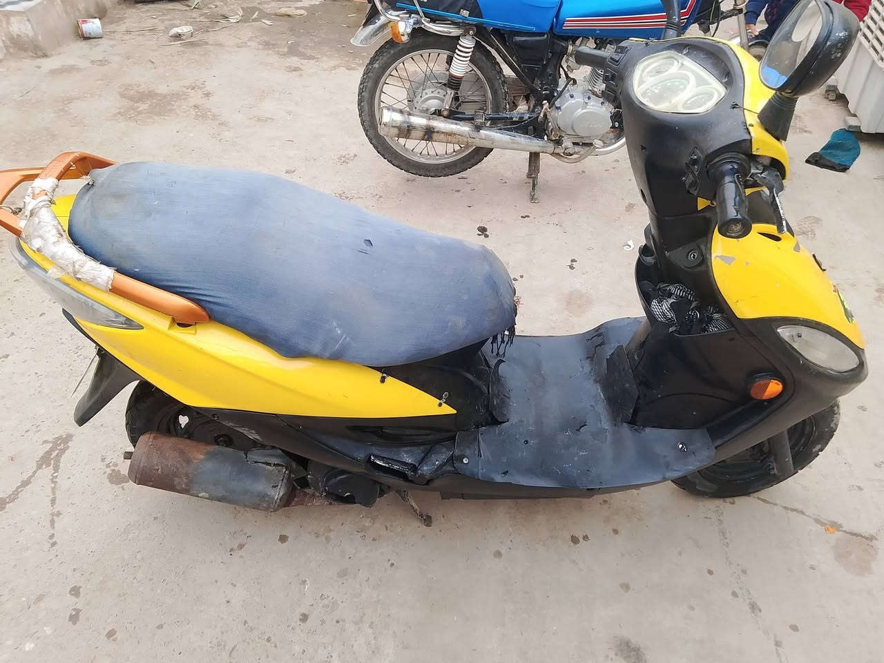 سلام عليكم دراجه جيفور البيع مكاني ناصريه رفاعي السعر 350وبيه مجال الشراي يجي خاص


**إذا كنت صاحب هذا الإعلان وتريد حذفه لأي سبب، رجاءا أرسل رسالة إلى الدعم الفني**