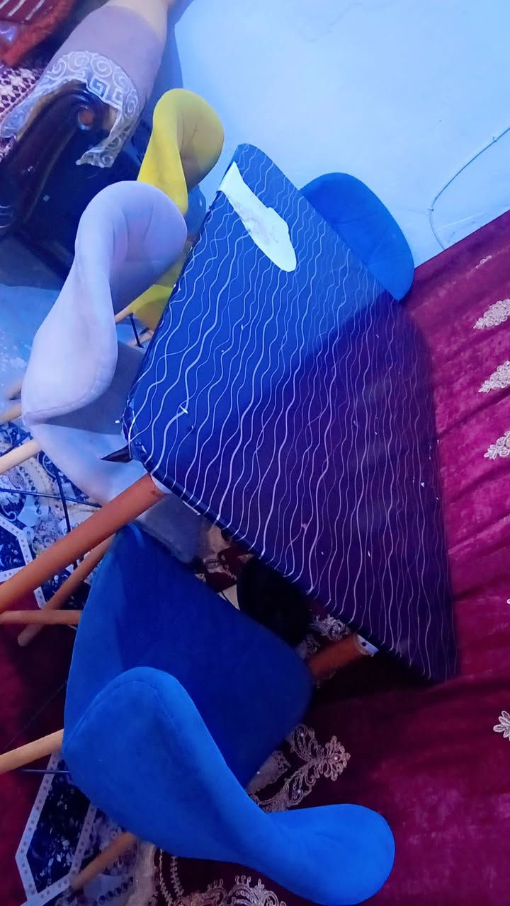 تخم زان مصري خشب ثقيل وقوي عشر مقاعد وميز اربع كراسي السعر ٢٠٠ التخم والميز مكاني ابوغريب حي الصديق


**إذا كنت صاحب هذا الإعلان وتريد حذفه لأي سبب، رجاءا أرسل رسالة إلى الدعم الفني**