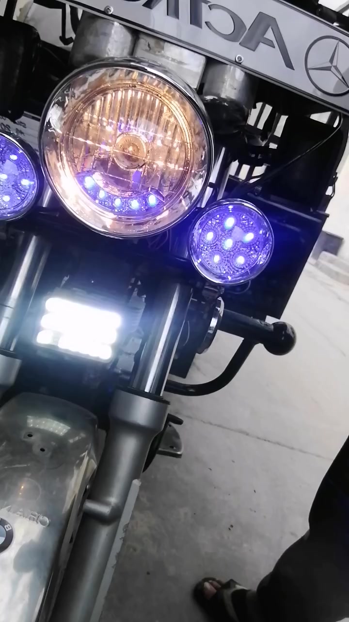 سلام علیکم
ئەم ماتورە بوفروشتن بیعەیب بونوقسانی مەگەری هەموگیانی وشەرت تکایە اگەر مشتەری نیت سەری خوت وسەری منیش مەیشینە قفلی 825هەزارە هیچ معملەی تیانیە 
سوپاس ادمین گیان ❤


**إذا كنت صاحب هذا الإعلان وتريد حذفه لأي سبب، رجاءا أرسل رسالة إلى الدعم الفني**