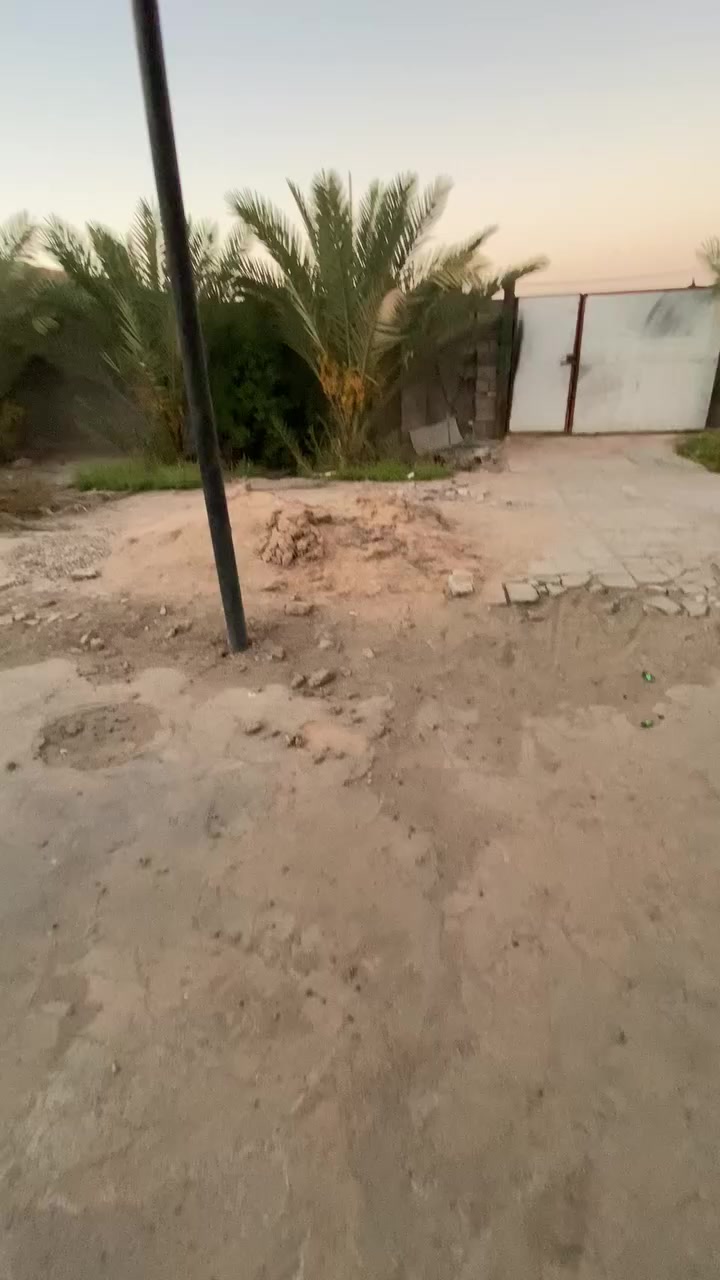 #مكلف بلنشر

ارض للبيع مع دار سكن العنوان  شافعيه نزلت الغتاره فرع حي الامام عليبيت سيد راىد سابقاً 
خدمامت كلها متوفره ماء اساله ابي بل باب كهرباء مولده شارع انترنيت مدارس قريب على سوق الشافعيه اي استفسار مراجعه رقم صاحب الارض

‭٠٧٨٣ ٨٣٨ ٦٨٤٣‬
