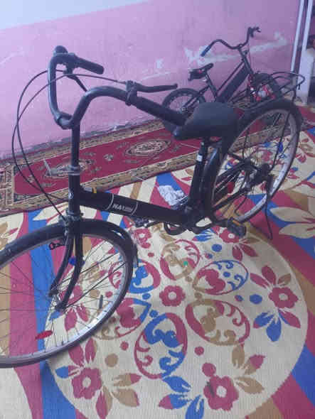 باسكل ياباني نضيف العنوان الرفاعي السعر75وبي مجال للاستفسار (***********)
