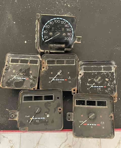 سلام عليكم اخوان مكلف بلنشر غراض كابرس مكينه وكير بتفرعاته وضفيرته و كيجات وشيلات بنيد رقم صاحب الغراض ***********
