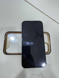 آيفون ١٣ عادي • نظيف • بطارية ٨٨