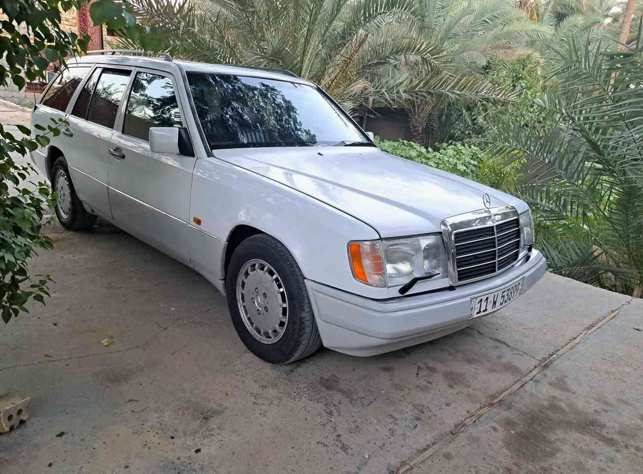 مارسدس دب هاش باك موديل ٨٨ رقم بغداد تحويل ثاني يوم كير ومكينه جدد خير من الله بلاد v6 شرط ترايك 160 حداديه جديده تايرات جدد تخم كشرها بلاد بيها كم قطعه صبغ كهربائيات شغاله مسجل بلاتوث صوت فول غرفه حلوه سياره احلا من الصور سعرها مناسب للمشتري ٤٨ وبيها مجال مكاني كربلاء
الحسينية ***********
