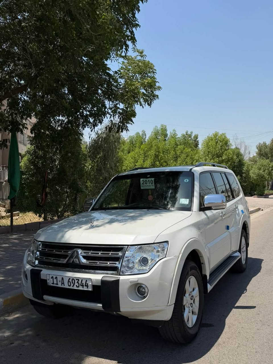 السلام عليكم باجيرو 2010 خليجي حبتور فول مواصفات مكفوله كفاله عامه السعر ( 130 $) مكانها بغداد زيونه *********** 
مواصفات / شاشه جبيره / كشنات جلد + كهرباء / ٧ راكب / ٣ قطع تبريد / بنوراما / مري شفط / دمام خلفي / محرك 3500 
المرغوب / تبريد ثلج / خم تاير وصدر جديد سياره جاهزه بدون نقص رقم بغداد انگليزي وهزه جديد سنويه لل ٣١ تحويل مباشر 
الشراي يتصل علرقم
