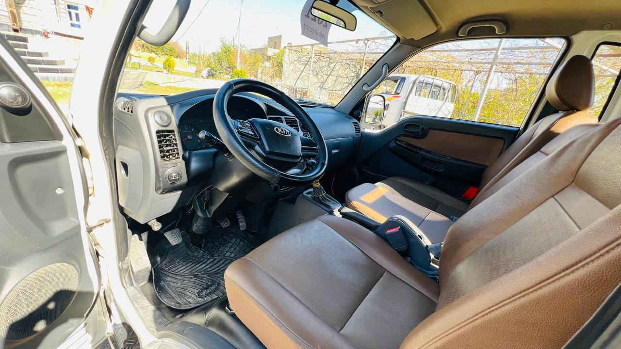 السلام عليكم كيه للبيع موديل 21 رقم كركوك شرط التحويل السياره مكفوله كفاله عامه شرط  وضع شركه گير محرك اكسل شاصي صدر تبريد ثلج تايرات جدد كلها بل شرط ماشيه 100 محرك مامفتوح عل وضع الشركه لاتنقيص ولا بخار السياره كلها شركه مكان السياره قريه المسحگ السعر135 وبيها مجال شي قليل الشراي يتصل ***********
