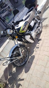 جديد • ٢٠٢٥ • تايكر نضيف