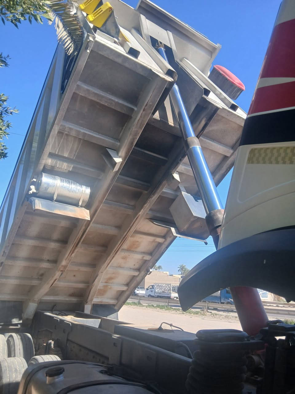 للبيع كرواتي ٩٧  كفاله عامه  فول اتصال او*********** او*********** سعر ٤٧٥ ورقه
