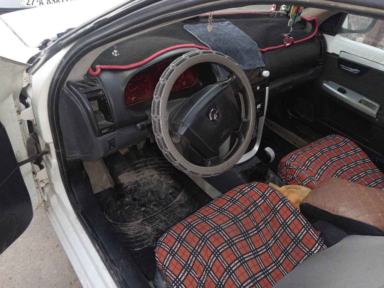 سلام عليكم سياراه سمند سورن موديل 12 سياره جاهزه تخم تاير حداديه تبريد راعيه بل شطره مكينه وكير خير من الله جديده بيع مراوس رقم هاتف *********** سعر 33 بيه مجال
