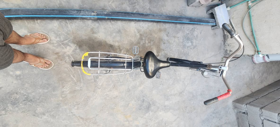 بايسكل للبيع رايده بـ125وبيه مجال باله حجم26الرقم ***********
