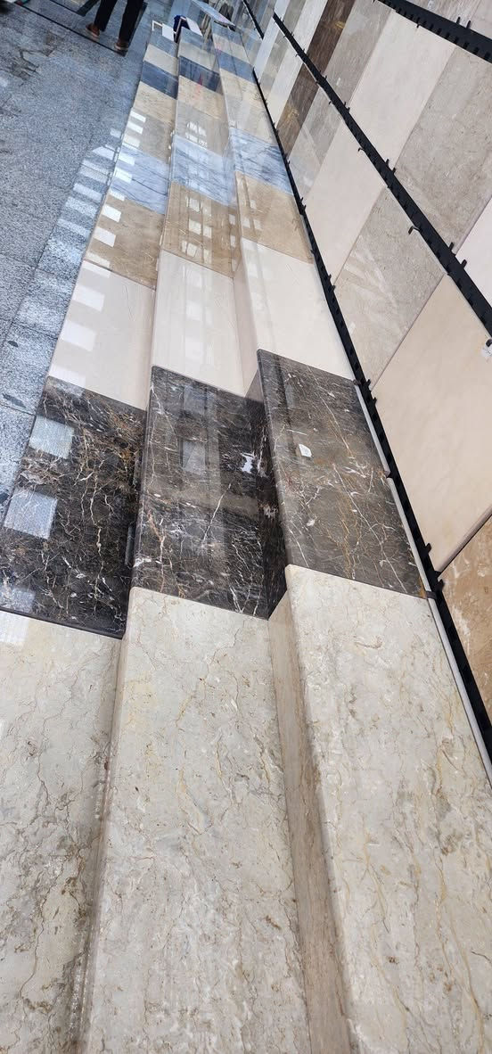 #منافسة #اسعارمناسبه #للمرمر ايراني و #الكاشي العراقي 
والكاشي سليمانية 
اسعار المرمر تنافس أسعار الكاشي العراقي 
اسعار المرمر جداً جداً ⚡️ مناسبة 
معا ضمان  المنشاء #ضمان #المنشاء 
تقطيع ليزري مقاوم للماء جمالية عالية جداً جداً 
آلموقع 📍بغداد الكمالية شارع البستان نصف شارع البستان / شركة ايلام
هاتف ***********
