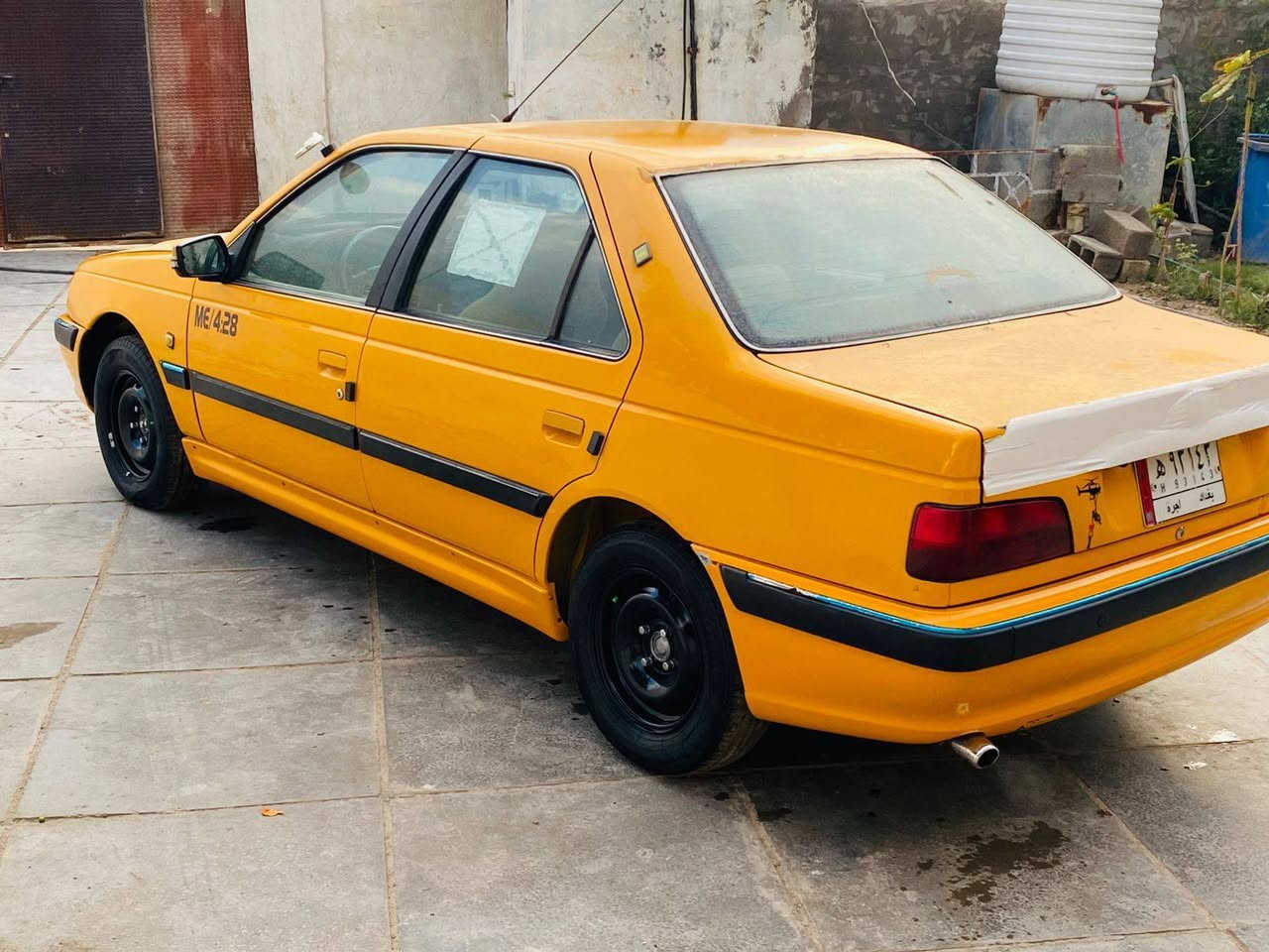 السلام عليكم بيجو بارص للبيع موديل 2018 تحويل مباشر مصفره هيه وغرامات سياره بيه بنيد طاير مبدل اصلي شركه والباقي كفاله عامه من الزلغ سيارة وضع ماشيه 70 الف غاز بانزين دوشمه عام ارضيه وكشنات شاشه كامره حساسات مانع نزلاق تحكم ستيرن تبريد قطعتين مري شفط جهاز نذار سرقه جهاز نذار سرعه كتلوكات الشركه موجوده تخم تاير جديد كير ومحرك بل كرتون شرط الفحص ترايك 140 تبريد ثلج سيارة جديده بمعنه الكلمه السعر 60 وبيه مجال قليل حك الجيه العنوان كربلاء الاستفسار اتصل *********** *********** اقره المنشور قبل متتصل وبيك خير ودلل  ملاحضه السياره منضومه غاز جديده
