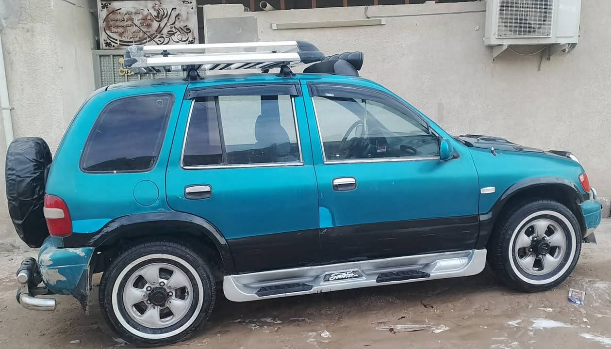 سبورتج  1994
بدون حادث صبغ حزام
بيها  خياسات  ملكطه بدون صبغ /رقم بغداد انكليزي تحويل مباشر هزه غير نافذه
محرك بلاد مسكر مكفول
كير اوتوماتيك بلاد مكفول
صدر امامي وخلفي نظيف
فول كهربائيات فول كيجات
دواخل حلوه تبريد شغال
سياره متعوب عليها
مال جناي /  السعر 45 $
او مراوس حسب القناعه
يوجد فديو تفصيلي للسياره اللي يريد
ادزه خاص  خادم  ويدلل
مكانها بغداد شهداء العبيدي
***********
