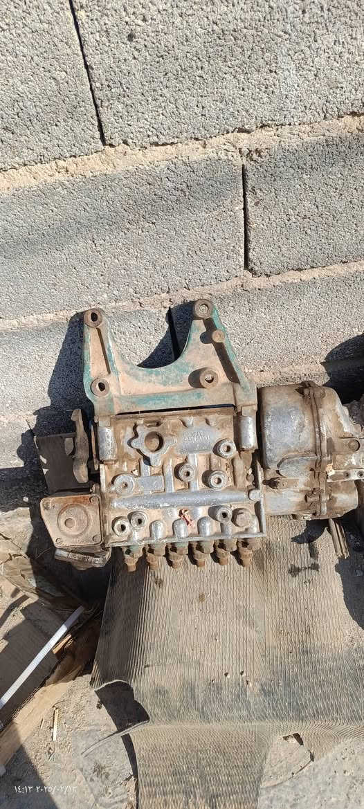 السلام عليكم مكينه فالفو D7
+ بم سياره + راديتر متر ×ثمانين 
مكانهن واسط قضاء الحي 
***********
