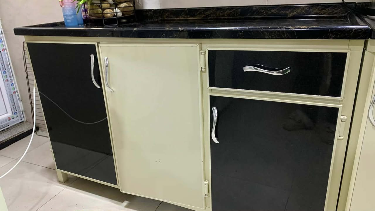 كاونتر كامل حطاطة  المنيوم السعر 450
عنوان جغيفي ثانيه
للاستفسار ***********
