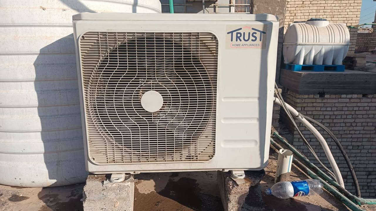 اسلام عليكم عندي هاذة السبلت ٢ طن  بي ليك 
سوي إليك وشحنة اذا فصل بصيف واذ دفعة مو اربع أمتار وثلج تجي تأخذ مني افلوس سبلت جديد 
السعر ٢٥٠الف ***********
