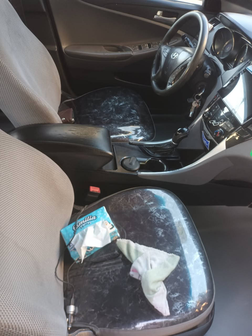 السلام عليكم موديل ٢٠١٣
مكينه جي دي 
مكينه كير صدر تبريد تدفئة خير من الله 
رقم بابل باسمي سياره مال جناي سياره 
مكانه بغداد الكرخ
***********
سعر ١٠٥
