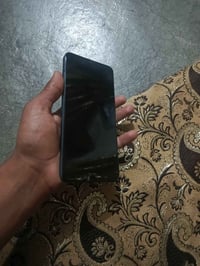 ريدمي C63 • شاشة مكسورة • تبديل