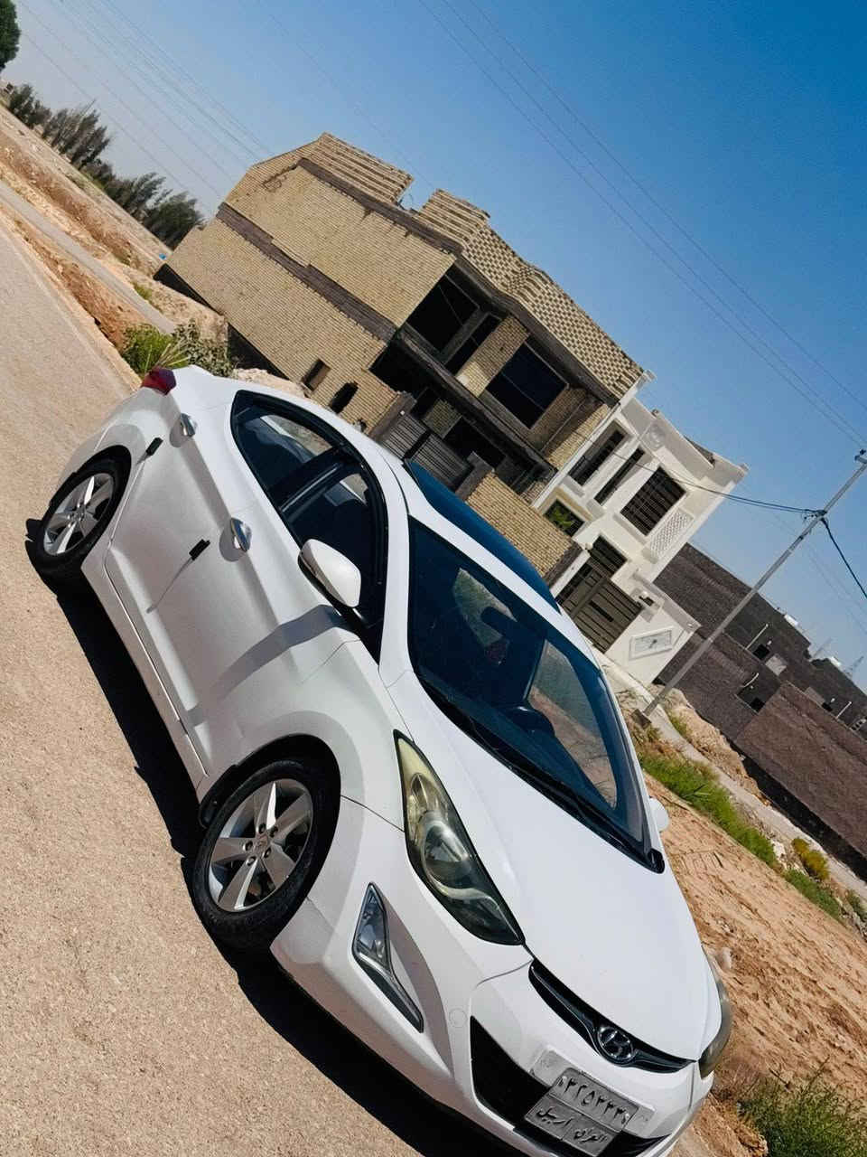 سلام عليكم النترا2014 خليجي فول مواصفات السيارة كير ومحرك  وحدادية كفالة تخم تاير جديد محرك2000 دوش المرغوب رقم شمالي تحويل مباشر بيها شوية صبغ بلجاملغ الهلفي بدون اي داخل 
السعر92 وبيها مجال 
الاتصال*********** 
مامتوفر بلخاص👆👆
مواصفات السيارة
فتحه سلابت 
حساسات
شاشة
ويل كروم
اشاير بلمري
