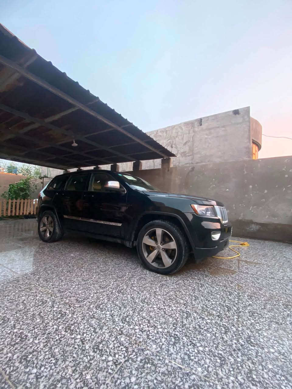 جيب فئه لاريدو
الموديل 2013 خليجي
 حجم المحرك V.6 سلندر 3600

دفع رباعي ويل 20 رياض

تبريد قطعتين امامي خلفي

شاشة كبيره كامره دوارة

المصابيح ألاماميه زنون + بلوجكتر

ملون

حساسات خلفية

تشغيل عن بعد

جاملغات أمامي صبغ

رقم بغداد دولي

السعر 155$ وبيها مجال

للاستفسار ***********

المكان البصرة
