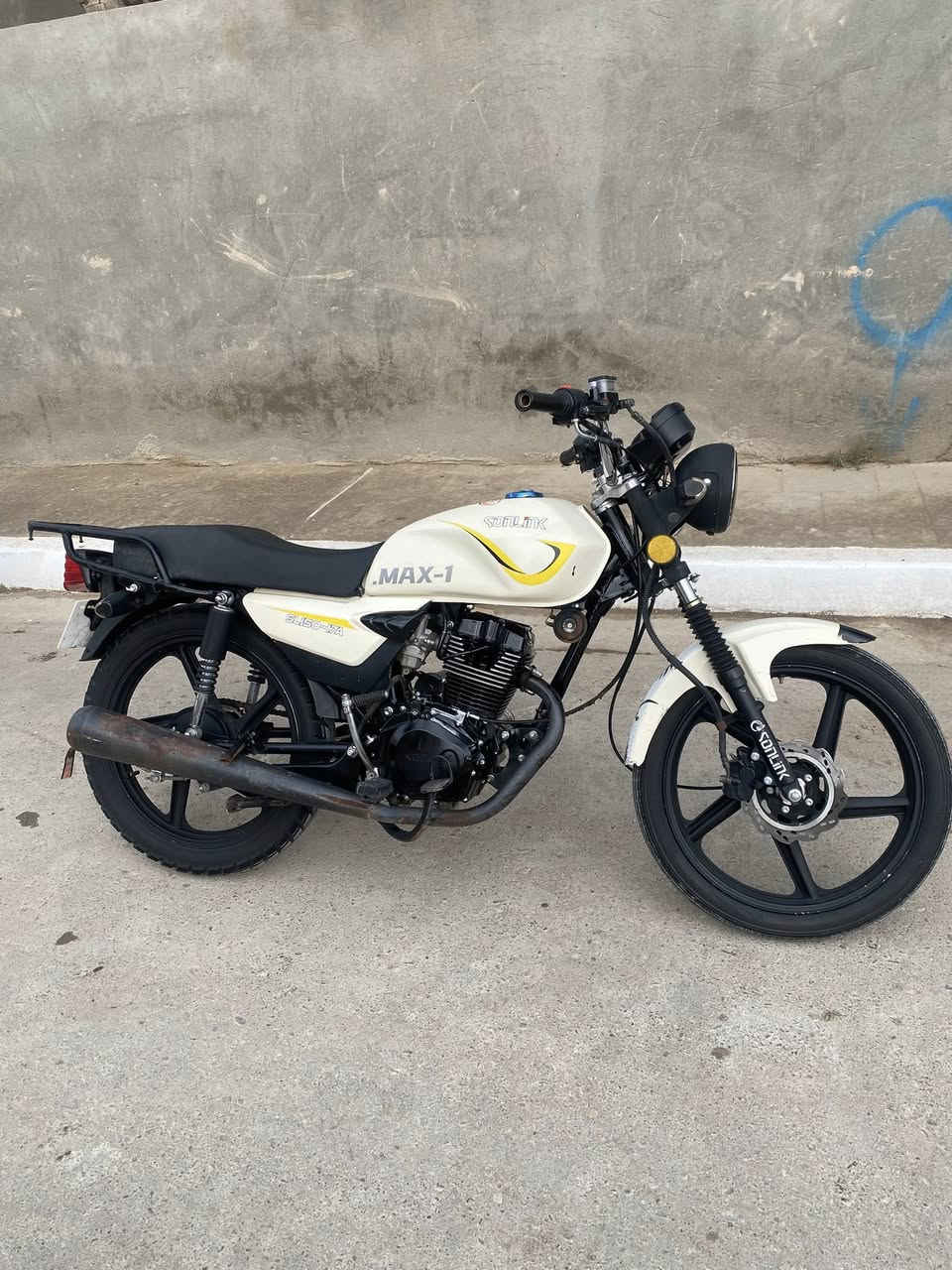 سلام عليكم سونك ماكس مديل 23
مكاني ديالى كنعان ‭0783 822 9278‬
