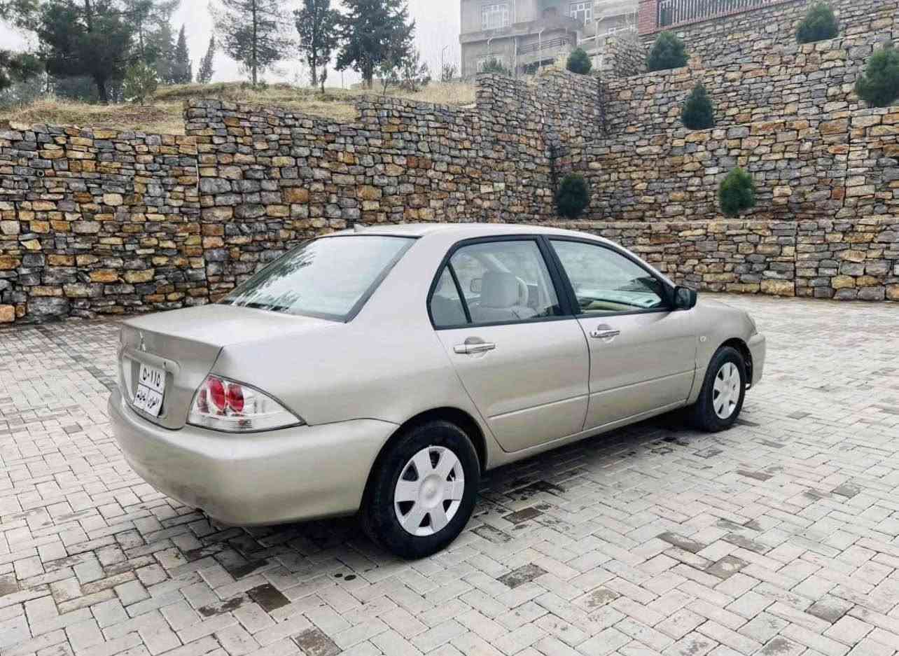لانسەر مۆدیل ٢٠٠٧ کوەیتی مەکینە گەورە ناو زەرد فۆرمیگا تۆماتیک تەبریت لەسەر سویچ عام بۆیاخ وەرگەراوە پێشو پشتی کەپسە سەنەوی بەسەر چوە چوار تایەی تازەی لە ژێرە مەرجی تازەیە تەحویل خەرامە براوە بەشەرت لە هەلبجەیە ٦٢ گەلاو کەمێک مەجال *********** -*********** حلبجة, السليمانية
