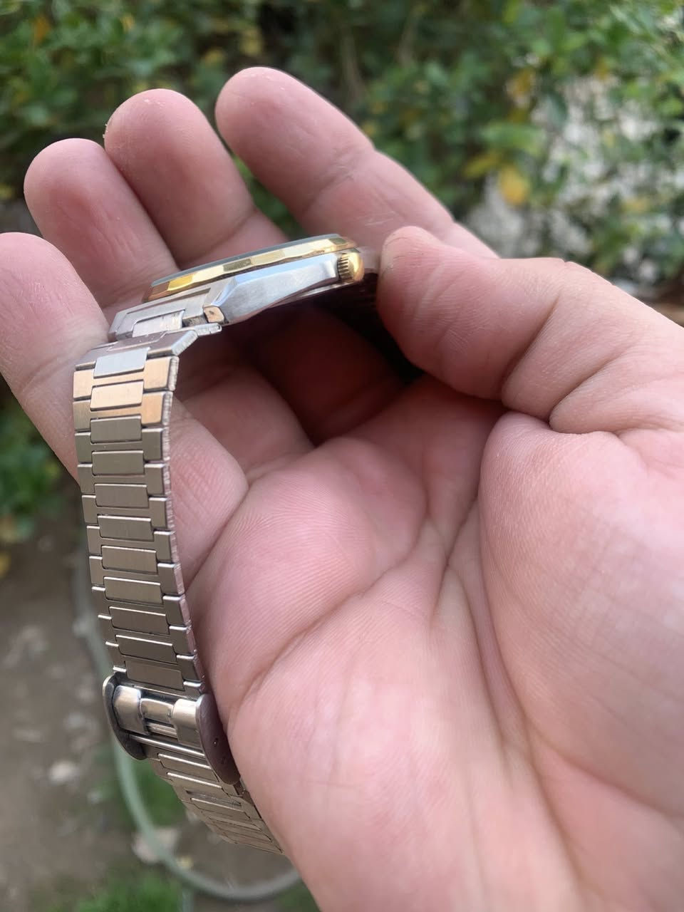 ساعة صدام حسين مكينة ذهب سويسرية اصلية بالكامل شغالة نضافة ١٠٠ بالمية سعر ٤٠٠ الف


**إذا كنت صاحب هذا الإعلان وتريد حذفه لأي سبب، رجاءا أرسل رسالة إلى الدعم الفني**