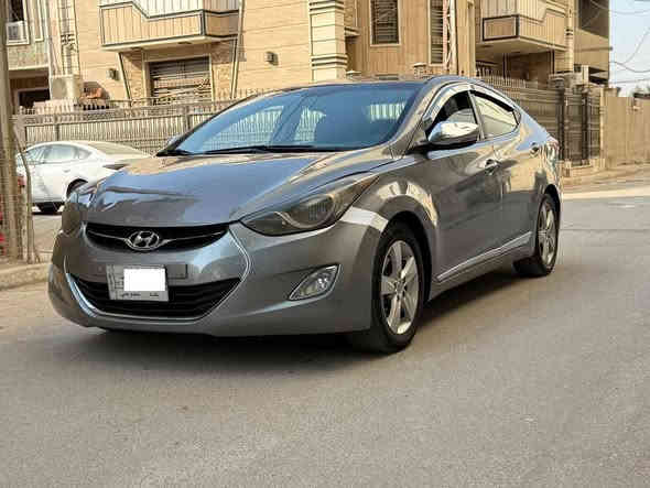 السلام عليكم
اخوان رجائاً اقره المنشور قبلل متتصل 

النترا 2013 محرك 1800 بيه منضومه غاز كير ومحرك مكفولات السياره بيه حادث ومصبوغه عام صبغ درجه اولى بيه تعمير بسيط بلتكم لغد وشاصي مكفولات مكفوله مــن الكص والعيب الشرعي السونار مرفق مع الصور 
سياره جاهزه صدر امامي وخلفي نضيف تخم تاير جديد تبريد ثلج كهربائيات شغاله سياره بدون نقص الحمدلله السياره معروضه ( 88& ) وبيه مجال بسيط مكاني بغداد البياع ***********
