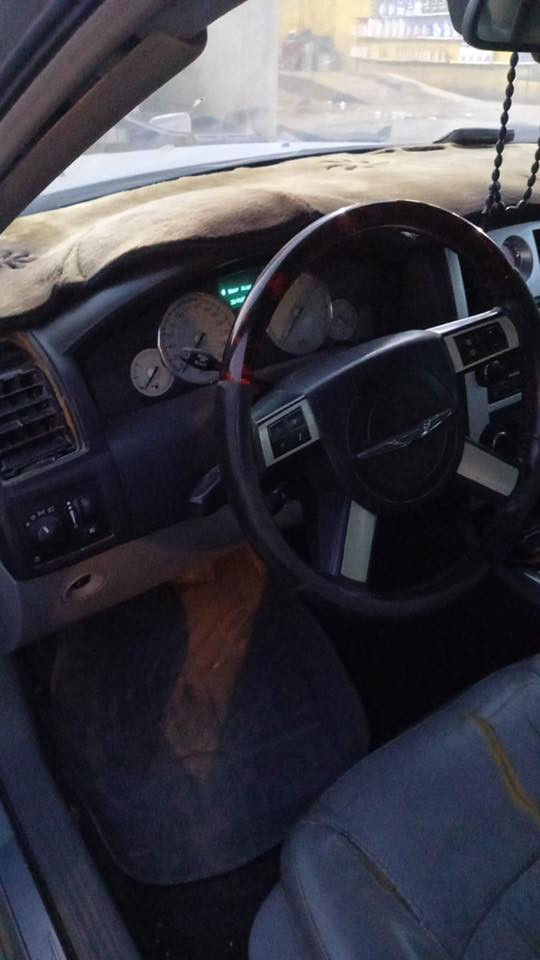 سلام عليكم اوباما 2010 جاهزه عدا التبريد حداديه كير مكينه تايرات السعر 35 وبيها مجال ‭0780 580 4043‬
