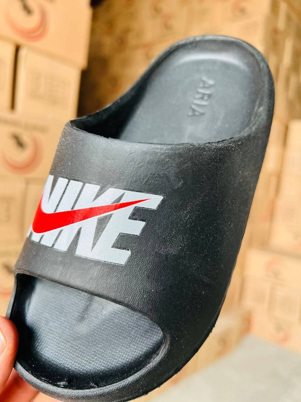 دبـــــــدوب آريـــــــا 
نســـــــائي 24 زوج 44 الــــــف 
ولادي بنـــــاتي 24 زوج 42 الف
#باربــي_للجملـــه_الثــقة_عنـواننا

رابط قناتنا على التلگرام..... 
https://t.me/BARBELP

رابط گروب واتسـاب.... 
https://chat.whatsapp.com/KTOByfMlym1DUhyJHkFVxJ?mode=ems_copy_t

للحجز والاستفسار مراسلة الصفحه 
رقم الواتس : ***********
