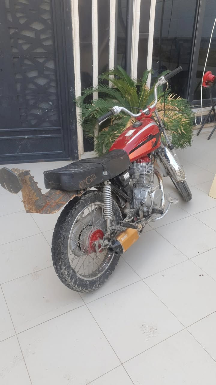 للبيع سعر310 بي مجال ايراني موديل 17 دراجه مفوله والله لاتنطي دهن لادخن دراجه حلوه ونصبتها تخبل ***********
