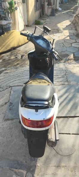 السلام عليكم
فراشه للبيع كامله 
سلف هندر الدراجه خير من الله 
مابيه نقص راس لايت موجود 
دبلات باتري تايرات جدد مكينه مفتوحه تجفيت درجه اولى مكاني نادر مركز 
***********
