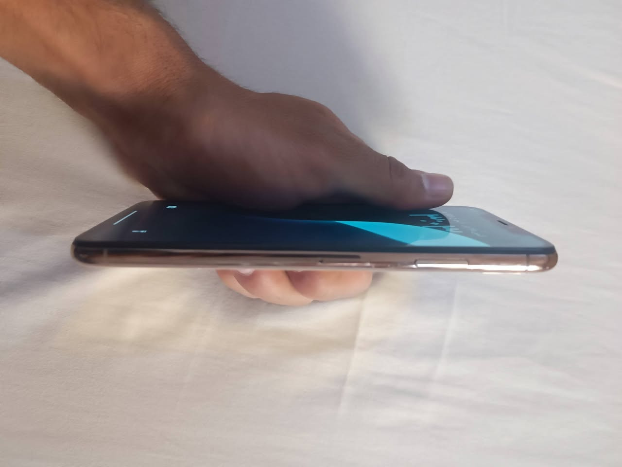 سلام عليكم ايفون اكس ماكس مبدل شاشة وضهر مفطور ذاكرة ٦٤ بطارية بلادي ٧٦ كامرات دمعة فيس ايدي شغال


**إذا كنت صاحب هذا الإعلان وتريد حذفه لأي سبب، رجاءا أرسل رسالة إلى الدعم الفني**